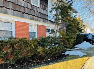 511 Tysens Ln #2, Staten Island, NY 10306