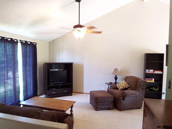2nd image of 6313 S 167th Ave