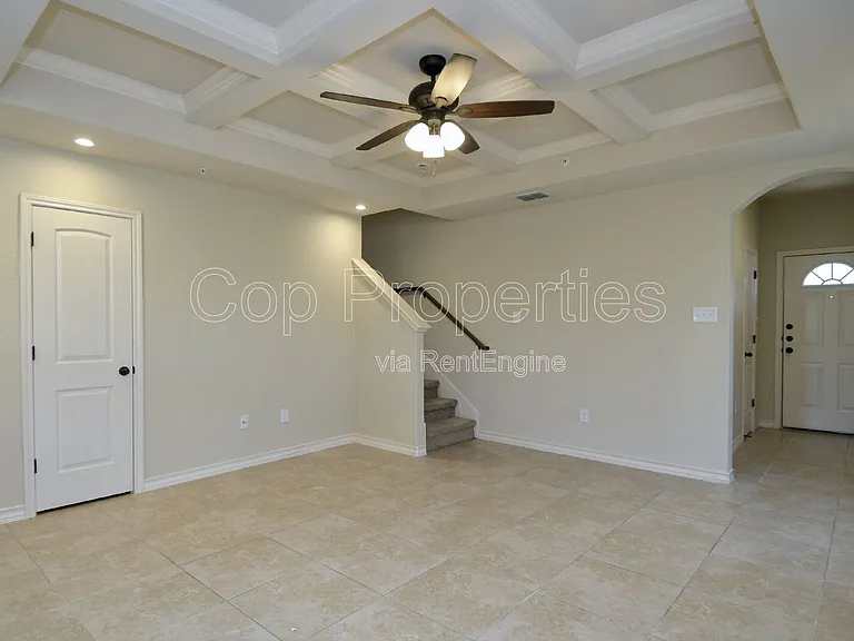 6610 Arancione Ave #105 — Photo 4