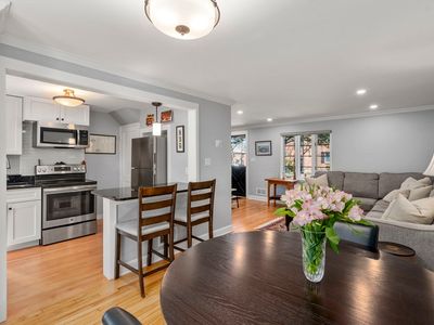 106 Pierce Rd UNIT 106, Watertown, MA, 02472
