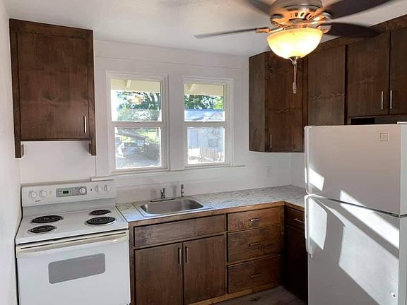 4th image of 1019 Pomona St #B