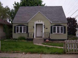 829 Irvington Dr, South Bend, IN