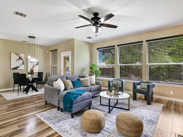 16815 Mouse Trap Dr, Round Rock, TX 78681