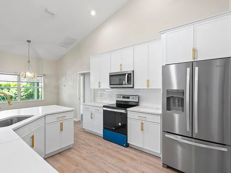 24 Lakecliff Dr — Photo 24