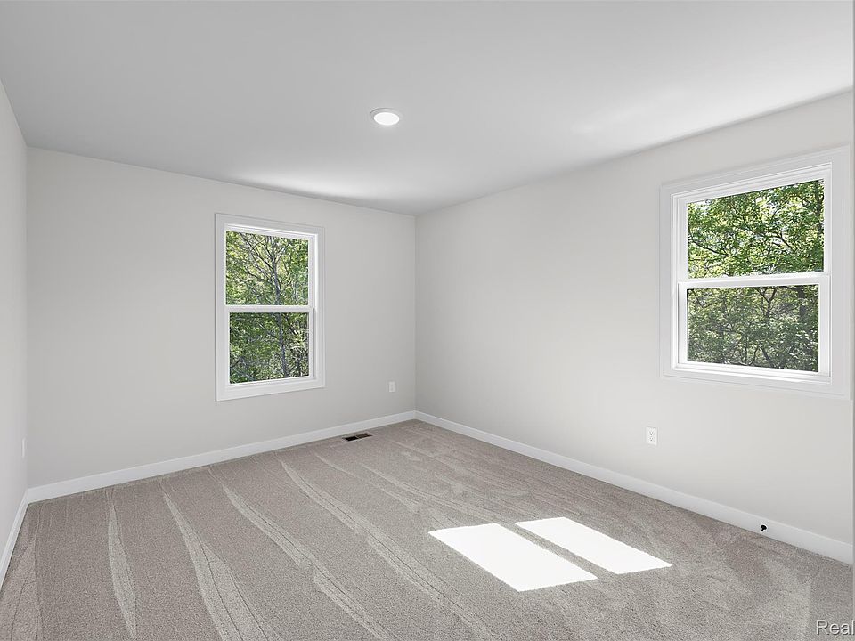 4261 Link Dr, photo 15