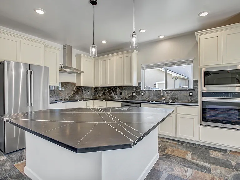 309 Camperdown Elm Dr — Photo 27