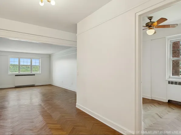 120 Cabrini Boulevard image 7 of 24