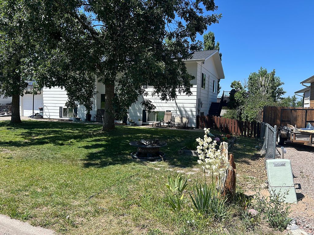 506 21st Ave W - Property Image