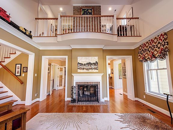 3rd image of 6505 Gordonsville Rd