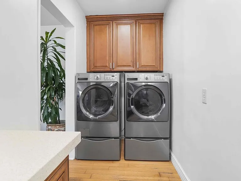 3801 Sutro Ave — Photo 19