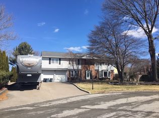 3 Tee Ct, South Setauket, NY 11720