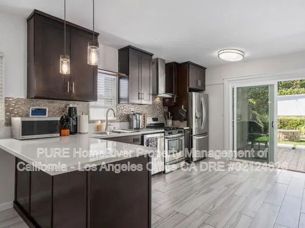 670 W 2nd St, San Pedro, CA