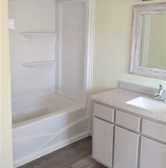 1138 Whitesides Rd — Photo 3