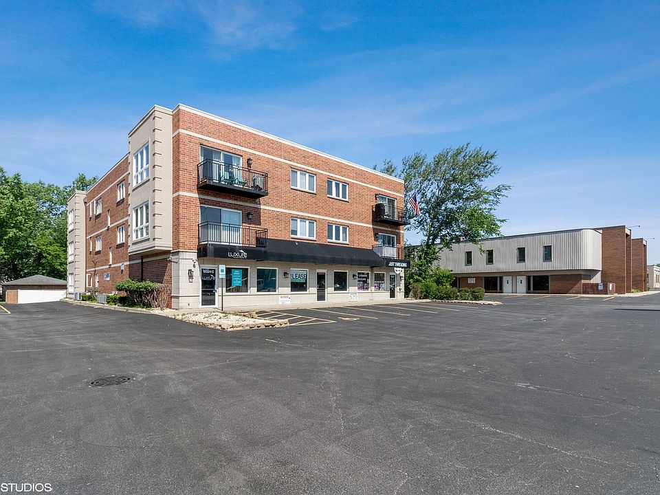1st image of 15524 Cicero Ave Unit 3D