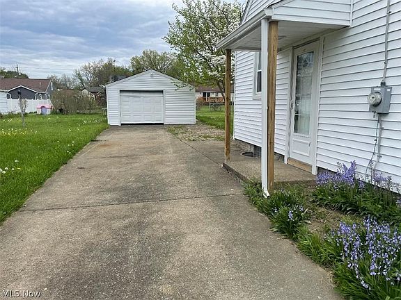 2nd image of 84 Goretti Dr