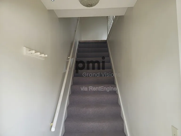 1306 Arthur Ave #8 — Photo 17