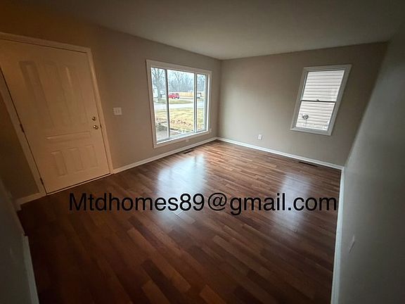 2nd image of 5043 Forest Rd