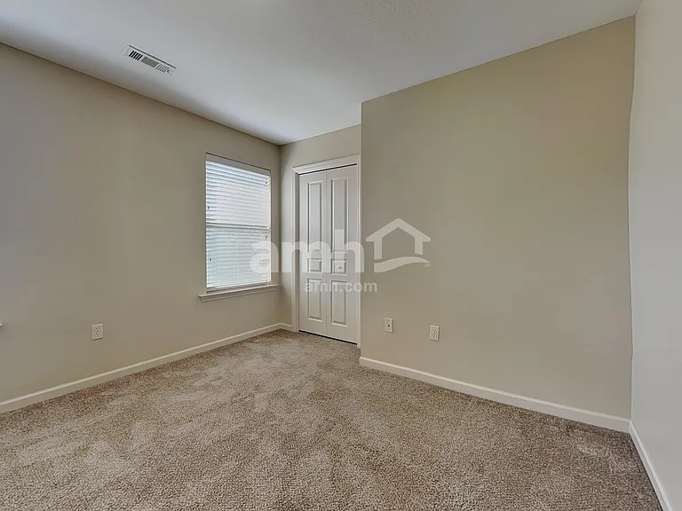 1523 Bailey Park Ln — Photo 16