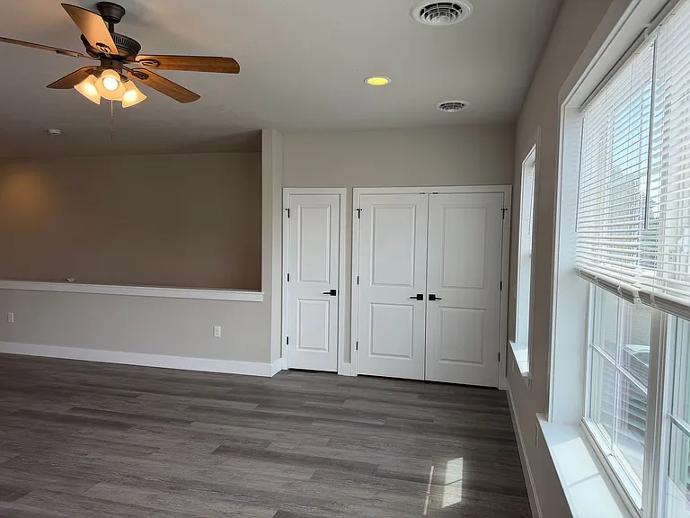 Salem Run Apartments Phase 2 — Photo 431