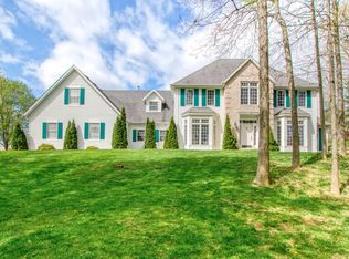 3751 Oakmont St SE, Grand Rapids, MI 49546