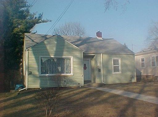 1st image of 222 S Ann Arbor St