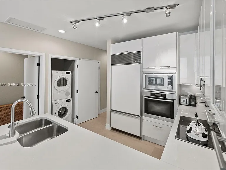 6799 Collins Ave #209 — Photo 11