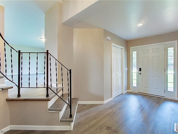4th image of 7858 Stuhldreher St NW