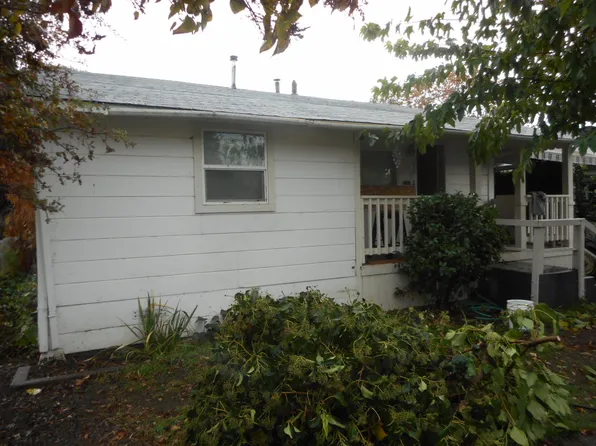 6065 2nd Ave, Lucerne, CA 95458