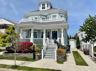 203 N Huntington Ave, Margate, NJ 08402