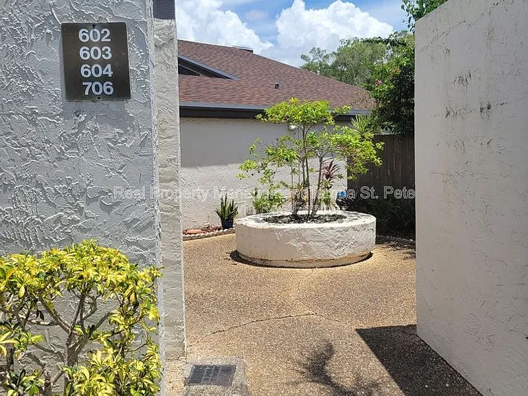 1881 N Hercules Ave #602 — Photo 2