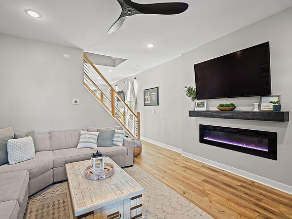 2nd image of 429 Clark St