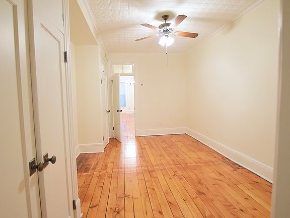 4th image of 505 Henry St #404