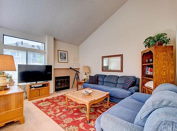 3rd image of 315 Deerfield Ave #8