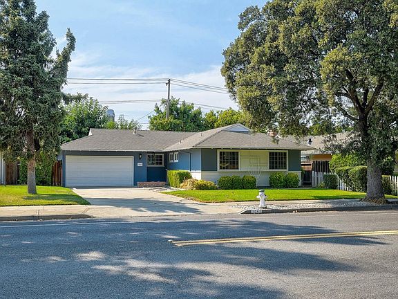 2nd image of 1043 S Bernardo Ave