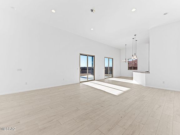 3rd image of 1144 N Range Rider Pl