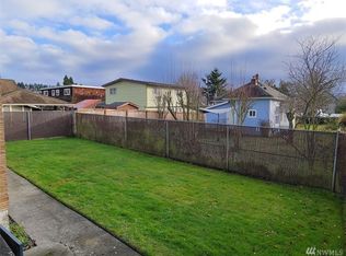 1119 NW 58th St #1, Seattle, WA 98107