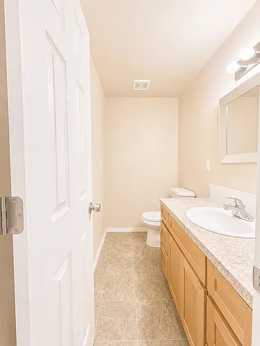 Floor plan 2 Bedroom - 2 Bathroom