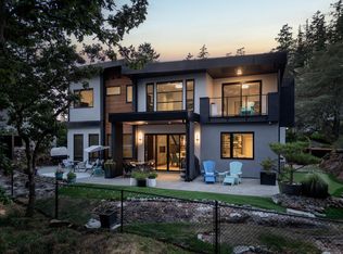 4673 Boulderwood Dr, Saanich, BC