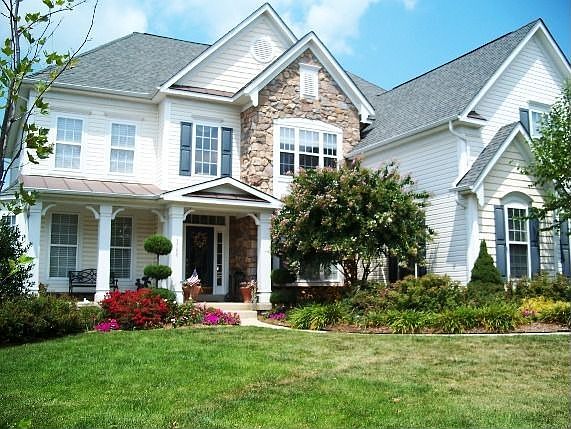 1st image of 3700 Osborne Dr
