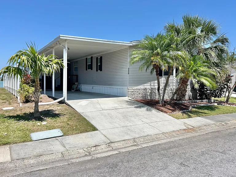 9416 Star Gazer Ln — Photo 1