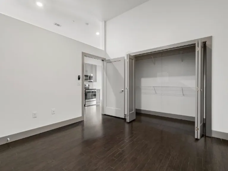 2407 8th Ave S #208 — Photo 6