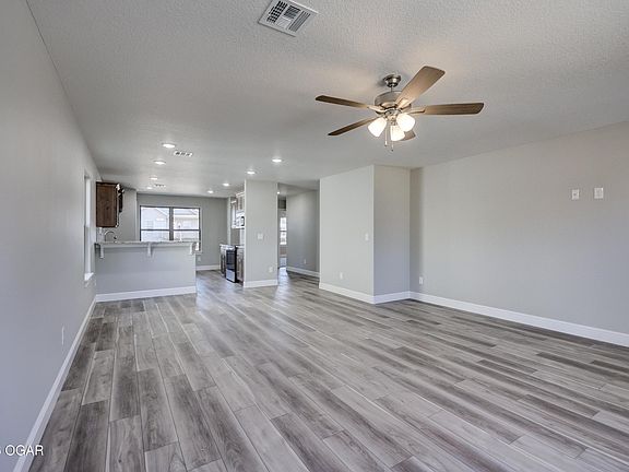 5th image of 2607 S Joplin Ave