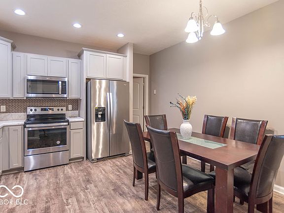 5th image of 9106 Tansel Creek Dr