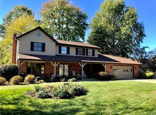 1005 Heatherwood Dr, O Fallon, IL