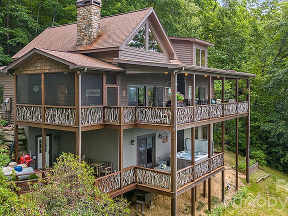 2nd image of 138 Bear Paw Dr