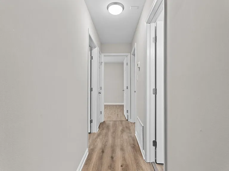 Donovan Place Apartments — Photo 10