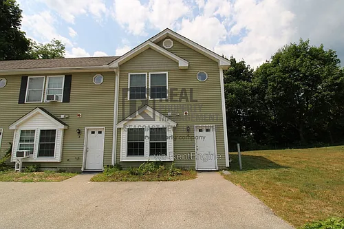 4 Waverly Dr Photo 1
