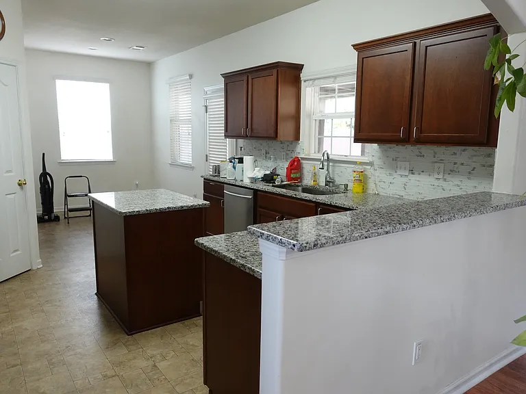 115 Roberts Hill Dr — Photo 26