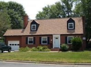 51 Rexford Dr, Newport News, VA 23608