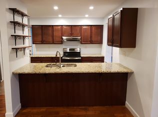 106 Chevis Dr, Cary, NC 27513